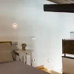 Apartament Toscanelli 10 *