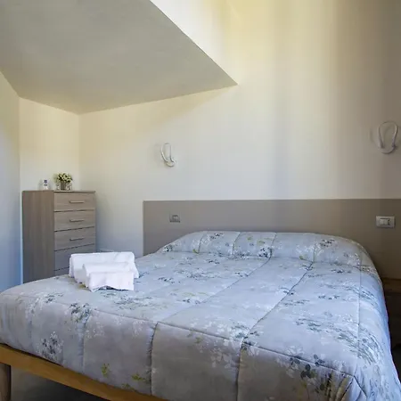 Toscanelli 10 *