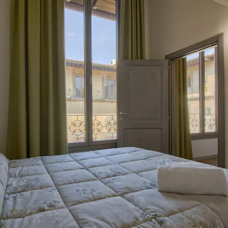 Toscanelli 10 * Floransa